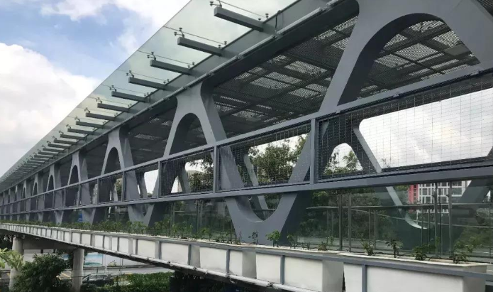 钦州论管桁架结构工程弯管加工防锈处理的方法